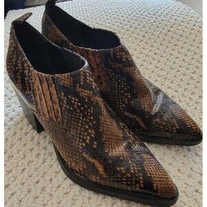 Bleecker & Bond snake print leather stacked heel ankle boot size 7M brown Lydia